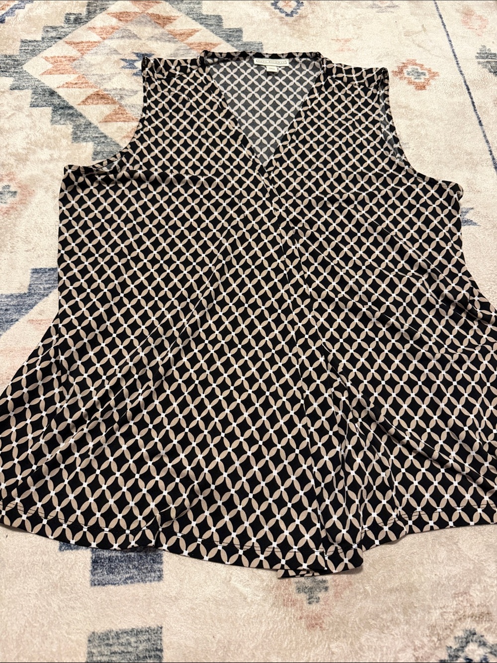 Dana Buchman Sleeveless Geometric Faux Wrap Blouse Top Black Cream